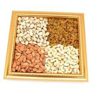 Crunchy-&-Cripsy-Dry-Fruits-Tray