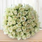 Pretty-white-roses