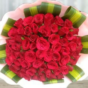 40-RED-ROSE-BUNCH