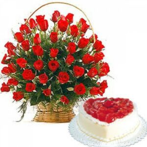 50-Red-Roses-and-1-Kg-Heart-Cake