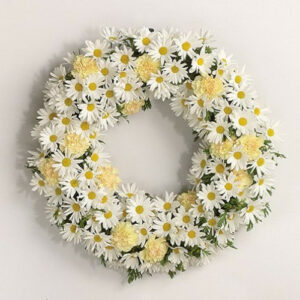 White-n-Yellow-Flowers-Wreath